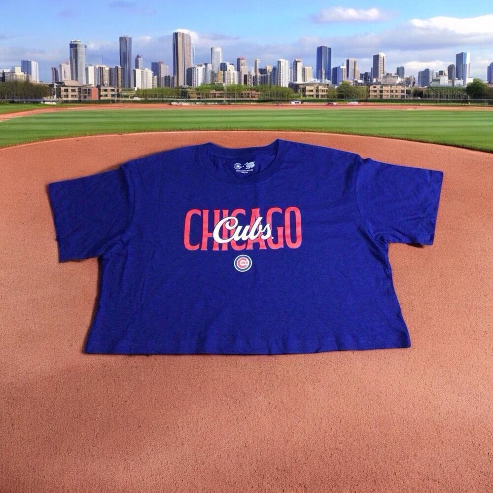 Chicago Cubs T-Shirt By Campus Lifestyle Womens L MLB Genuine Merchandise NWT